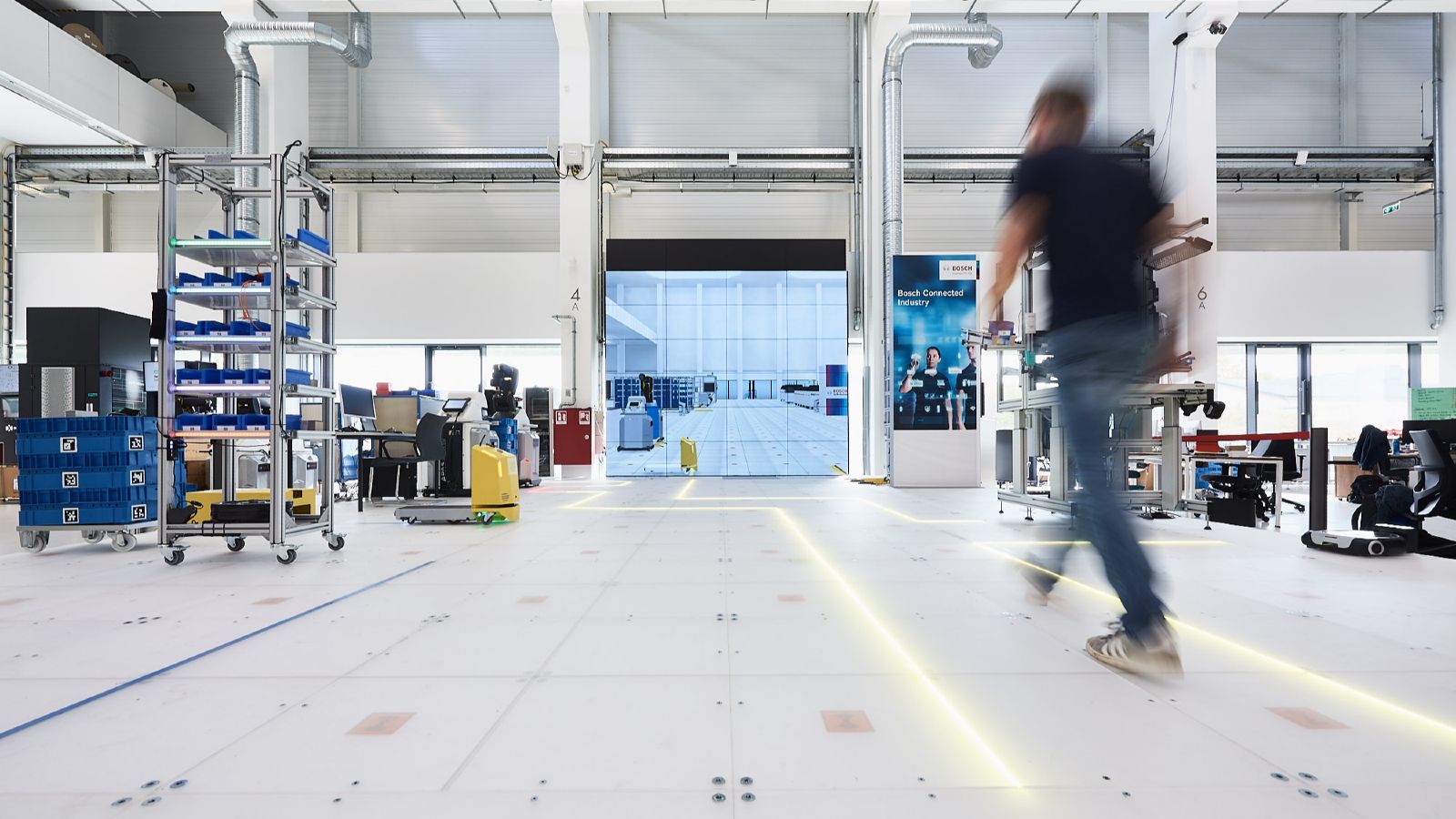 Der intelligente Boden am Forschungscampus ARENA2036